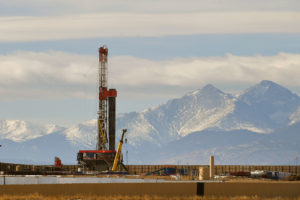 科罗拉多州Loveland的一个钻井平台。