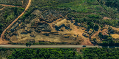 2015年巴西马拉尼亚州的Alto Turiacu土着境内非法登录。